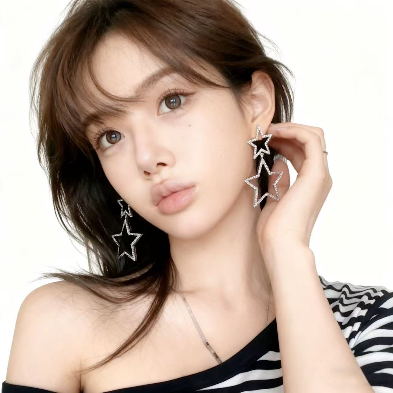 Female Personalized Design Sweet Cool Face Earrings