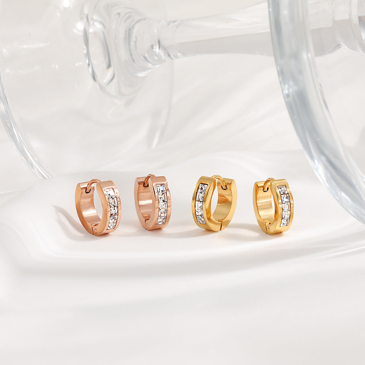 Women's Style Light Luxury Minority Square Diamond Clip Fashion Ear Buckle