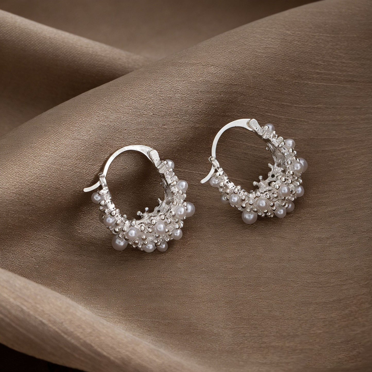 Hollow Flower Basket Pearl Female French Entry Lux Fashionable Temperamental Rings