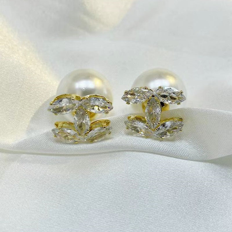 High-grade Refined Zircon Cross Shaped Female Compact Temperamental Sweet Earrings