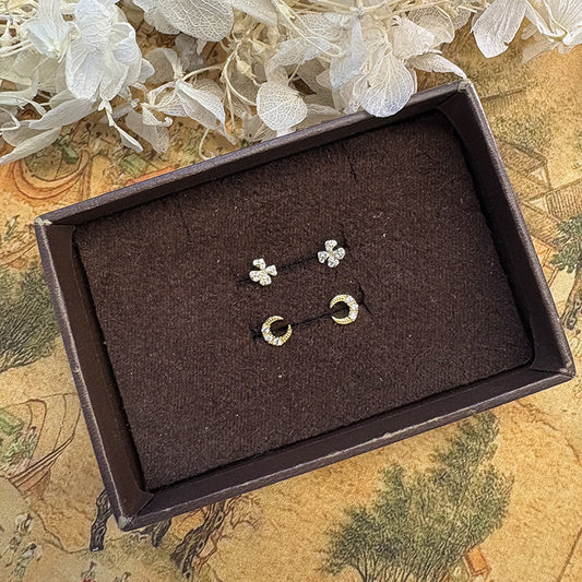 Gold-plated Curved Crescent Moon Lucky Four-leaf Stud Earrings