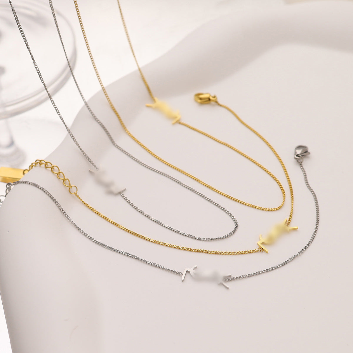 Women's Titanium Steel Exquisite Fashion High Sense Collarbone Necklace