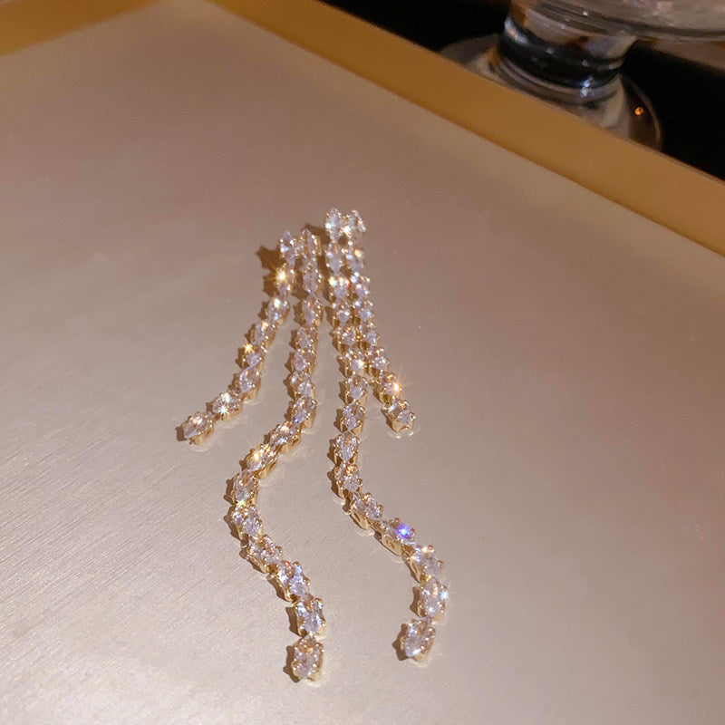 Women's Style Simple Cold Zircon Water Drops Tassel Light Luxury Necklace