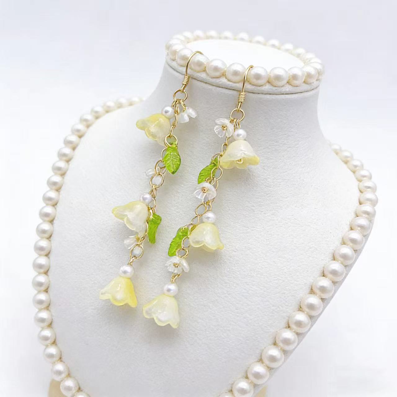Women's Light Luxury High-grade Long Pearl Tassel Spring Earrings