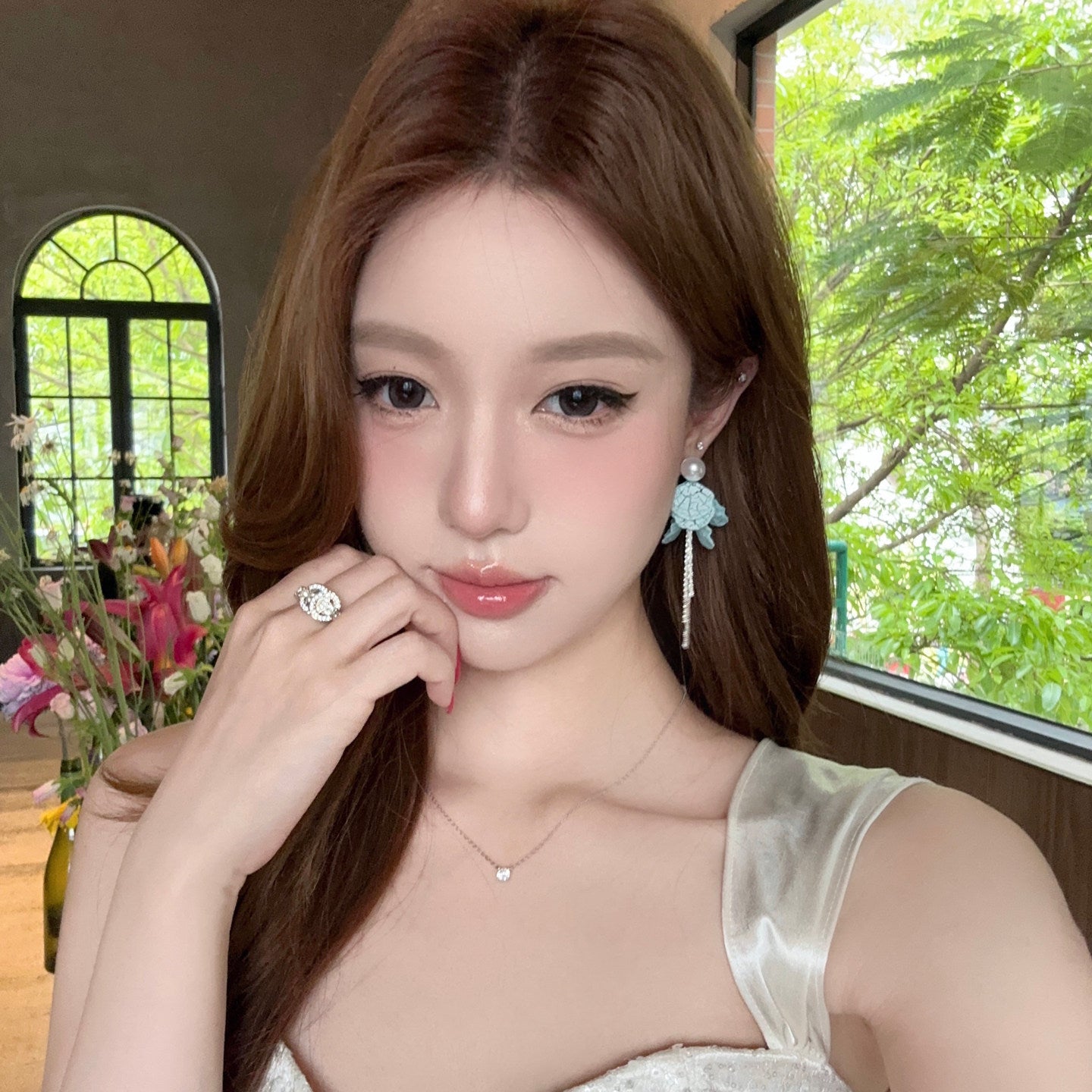 Miss Vivian Pearl Shell Tassel French Style Vacation Earrings