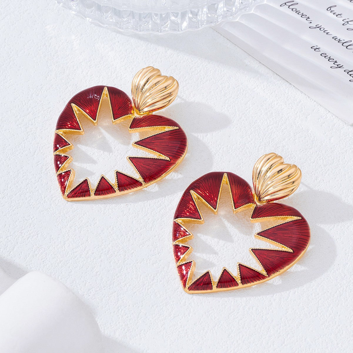 Women's Dripping Oil Love Heart Suitable For Street Party Valentine's Day Earrings