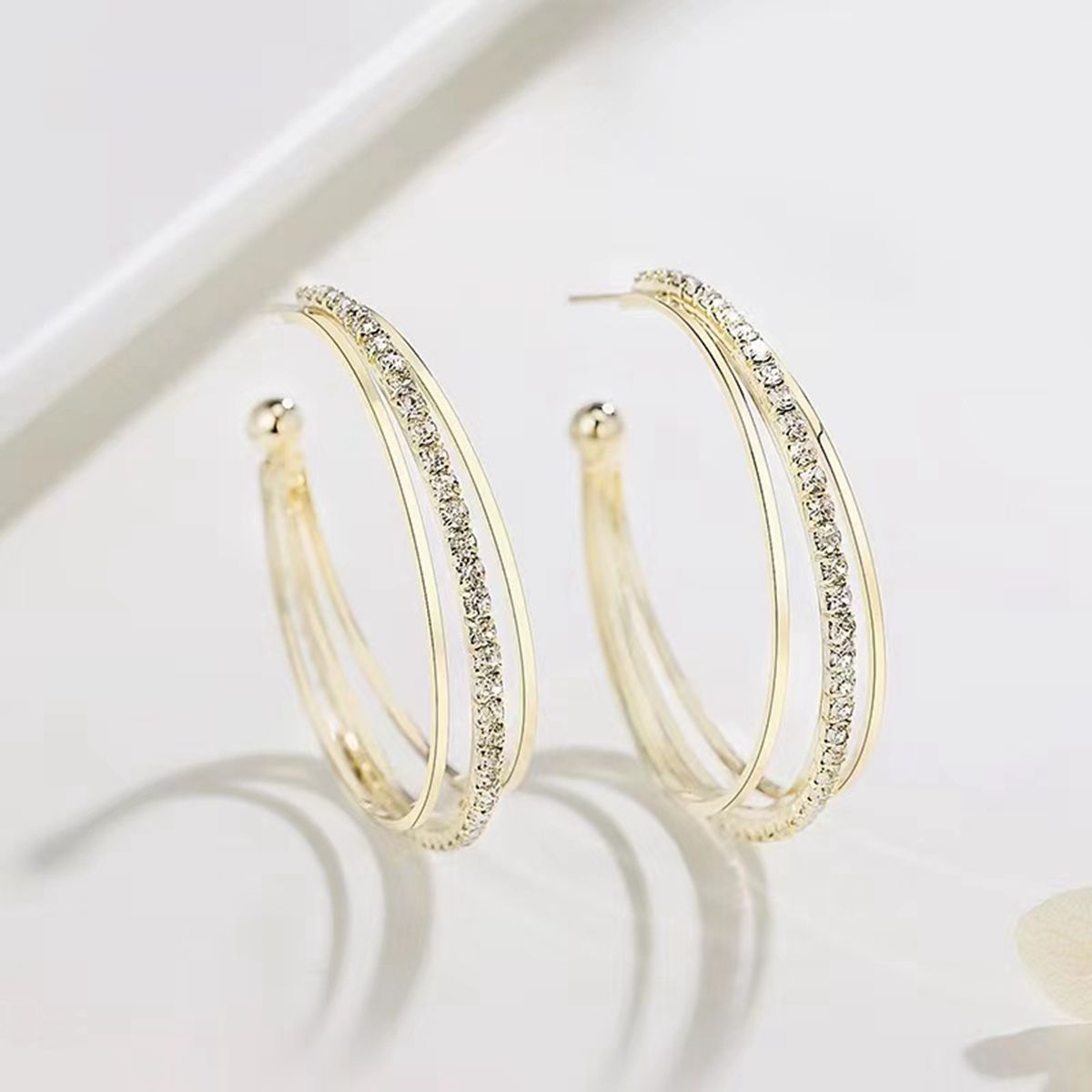 Elegant Fashion Iii Ear Diamond Super Flash Exaggerated Big Sier Earrings
