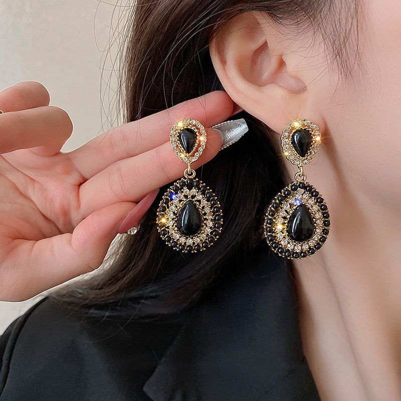 Personality Dark Style Water Drop Light Earrings