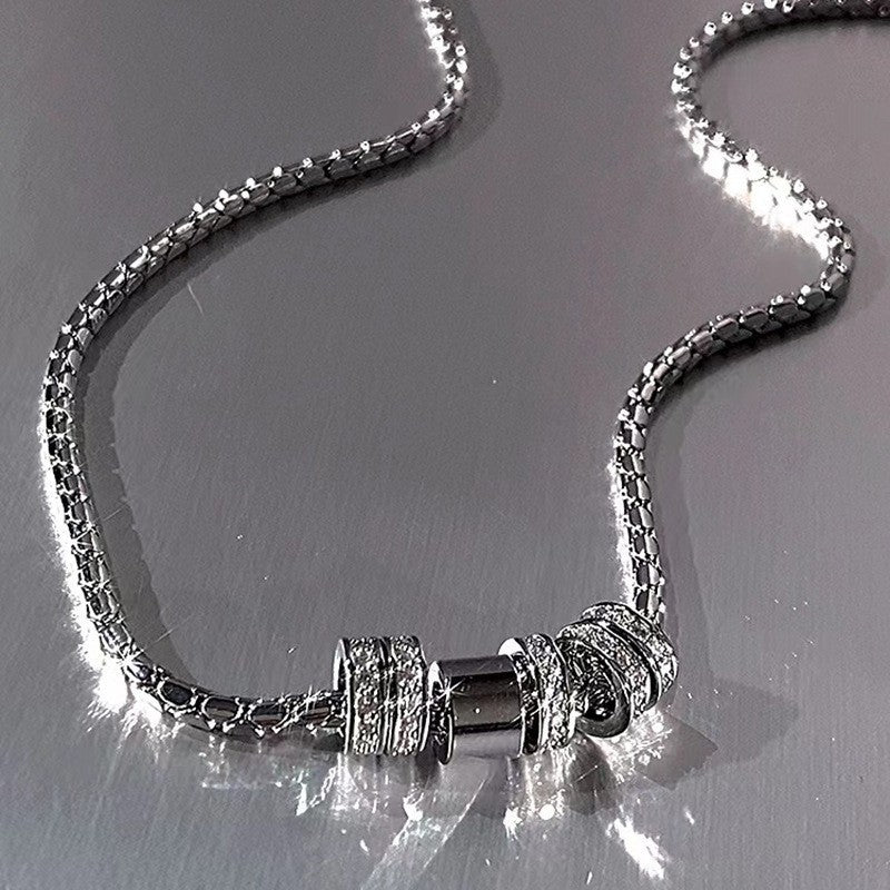Cold Style Female Light Luxury Minority Design Necklace