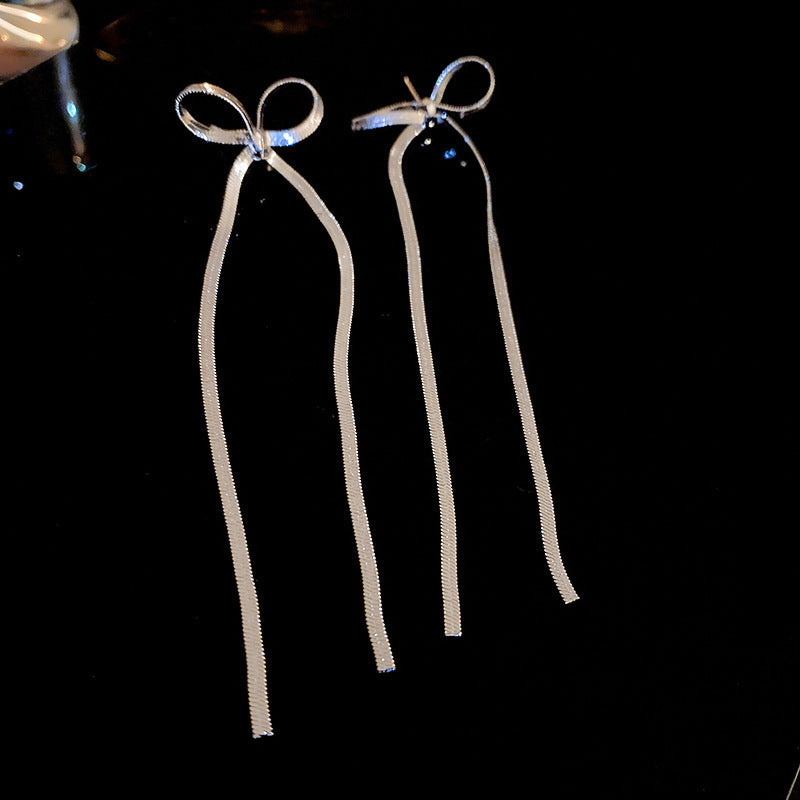 Women's Needle Zircon Bow Water Drop Tassel Simple Fashion Stud Earrings