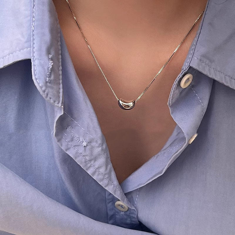 Women's Golden Bean Clavicle Chain Light Luxury Necklaces