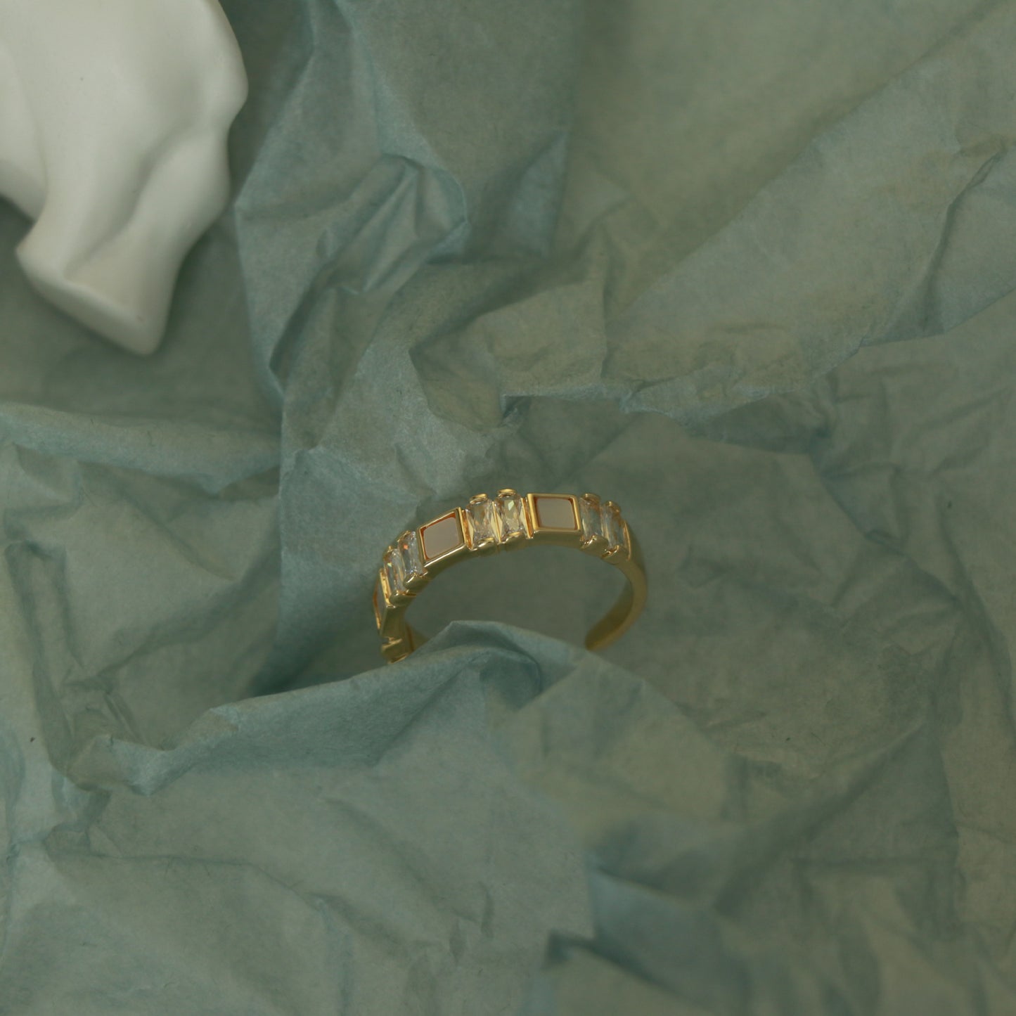 High-grade Design Fritillary Zircon Stitching Simple Opening Female Daily Light Rings