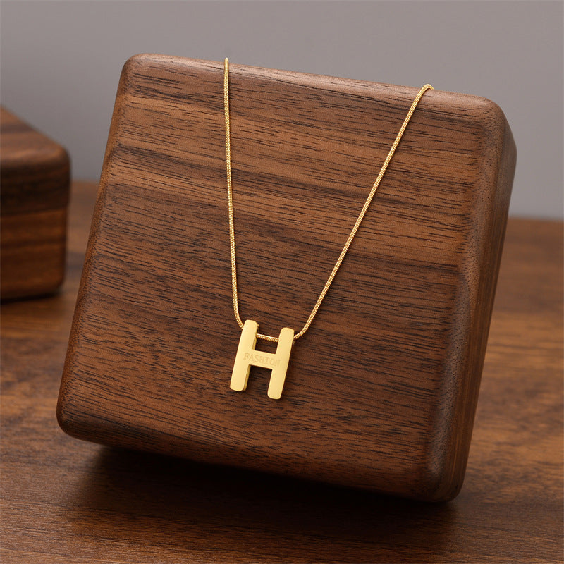Titanium Steel Female Niche Simple Temperament Clavicle Pendants