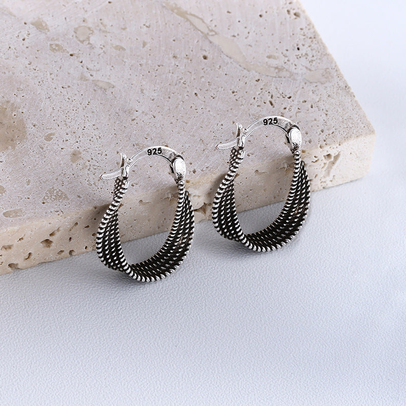 Mobius Personality Trendy Retro Neutral Twisted Twist Rings