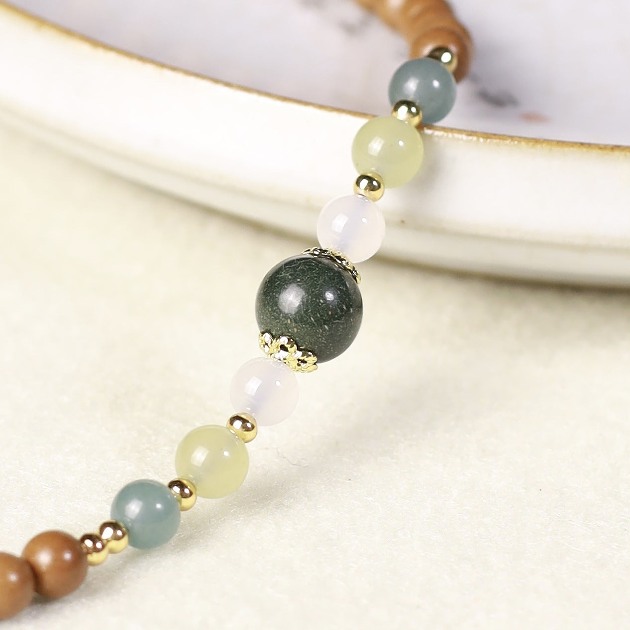 Chinese Medicine Incense Made Of Pear Juice Tambac In Aromatic Bracelet