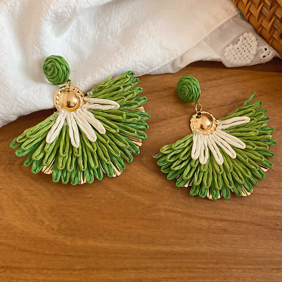 Women's Flower Shell Tassel Light Luxury High-grade Earrings