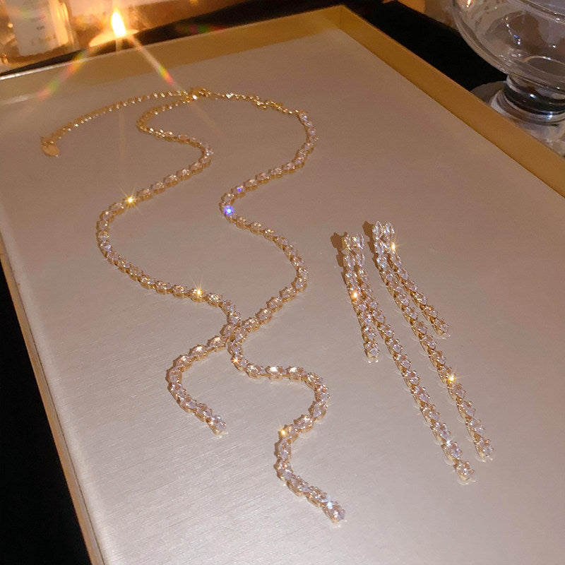 Women's Style Simple Cold Zircon Water Drops Tassel Light Luxury Necklace