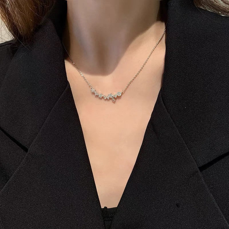 Women's Beads Bow Sweet Elegance Summer Fresh Niche Clavicle Necklaces