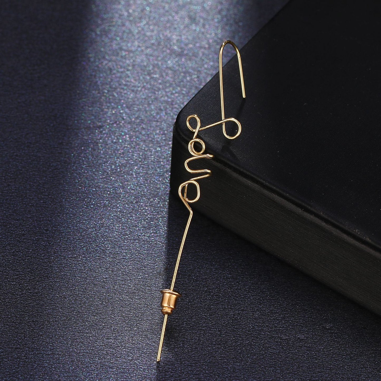 Super Fairy Copper Inlaid Zircon Temperamental Cold Style Earrings