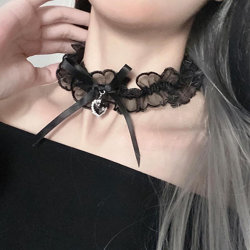 Teaching Room Lace Collar Heart Shape Rhinestone Shiny Style Bow Necklaces