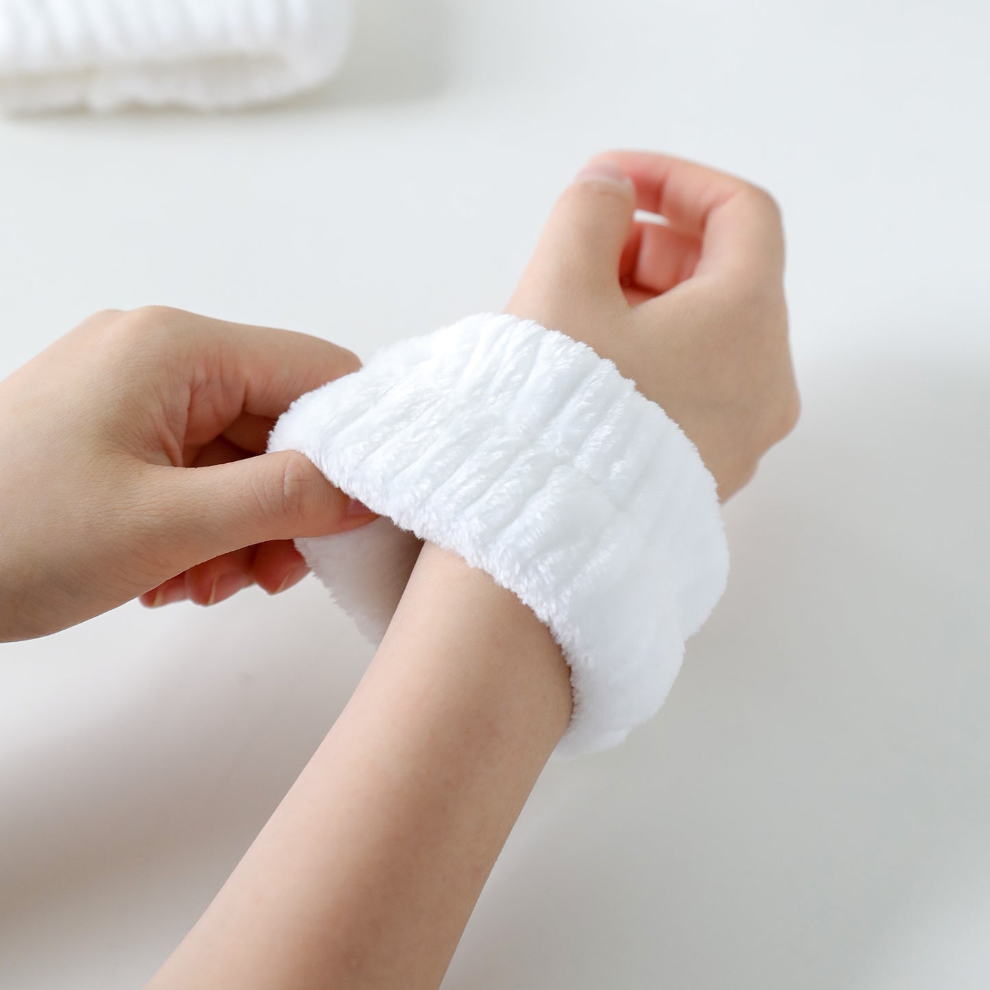 Wrist Strap Artifact Absorbent To Cuff Sports Oversleeve Keep Dry Bracelets