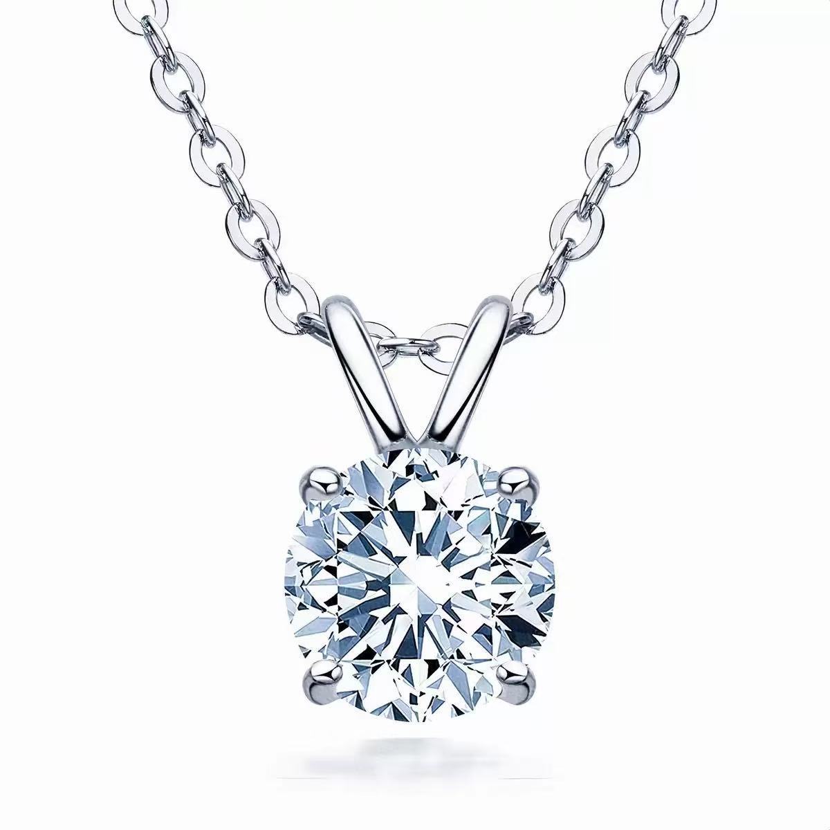 Moissanite Female Inlaid Gem Super Flash Single Diamond Necklace