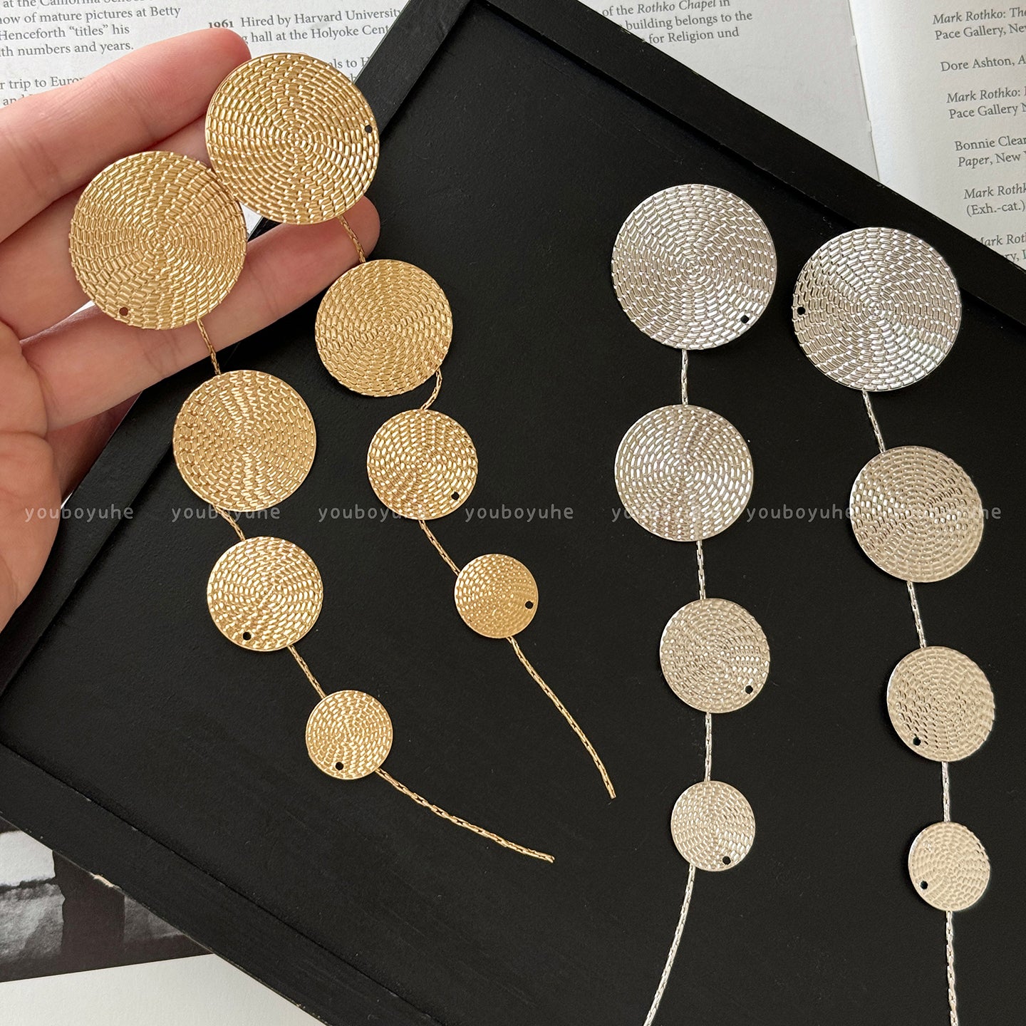 Women's Style Golden Long Fringe Light Luxury High-grade Square Round Face Earrings