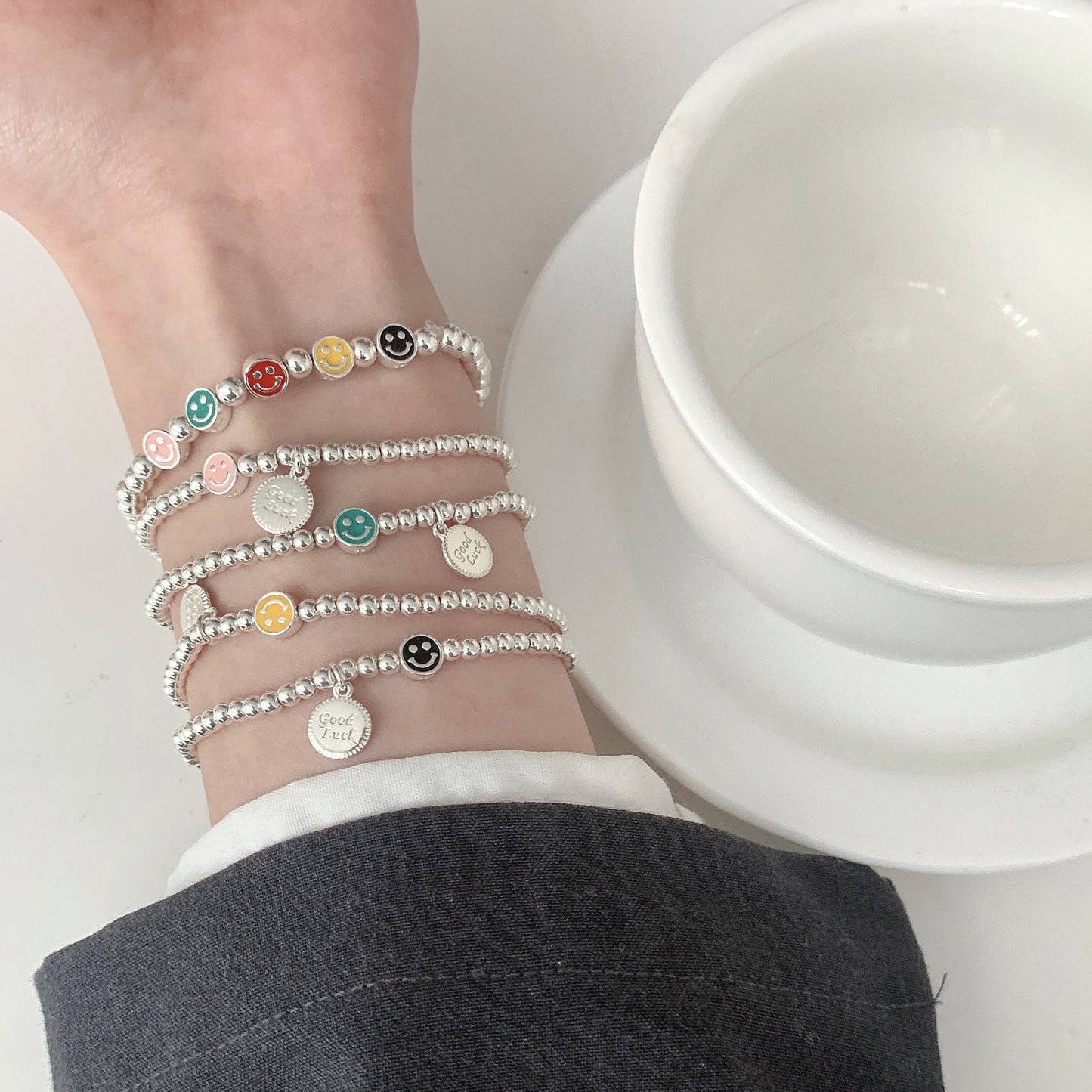 Sier Colors Smiling Face Ball Female Design High-grade Cold Style Bracelet