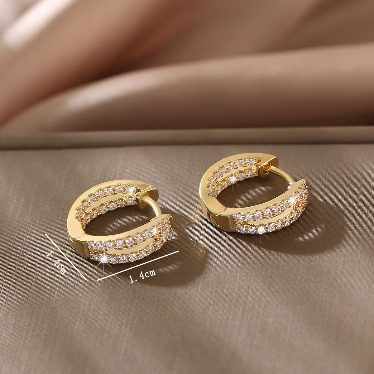 Personalized Cold Style Female Light Luxury Ear Buckle