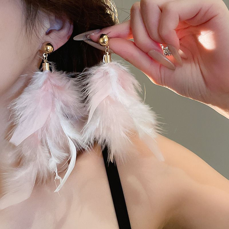 Cheese Pleated Fashionable Casual Style Ear Hook Earrings