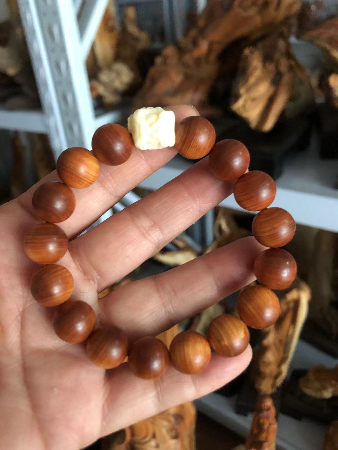 Black Oil High Density Wooden Prayer Beads Gentiana Pattern Bracelet