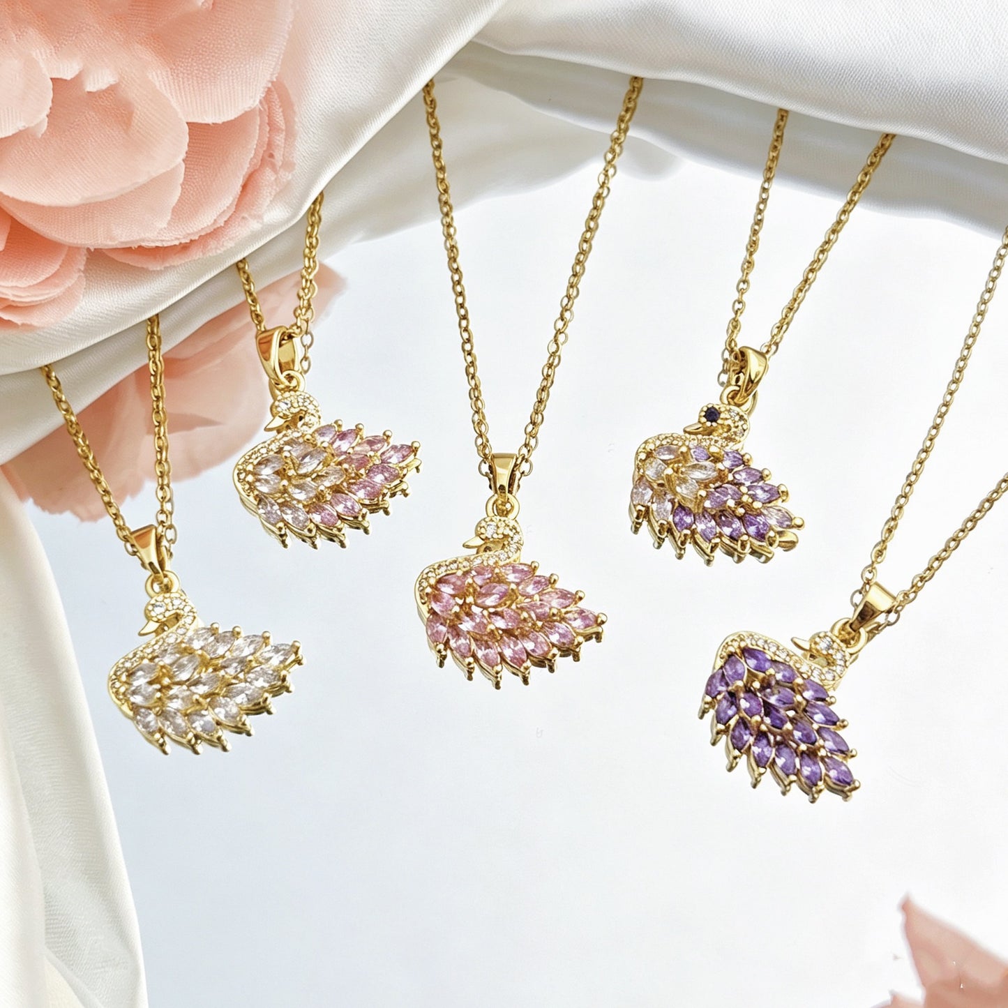 Women's Swan Light Luxury High-grade Clavicle Chain Elegant Necklace