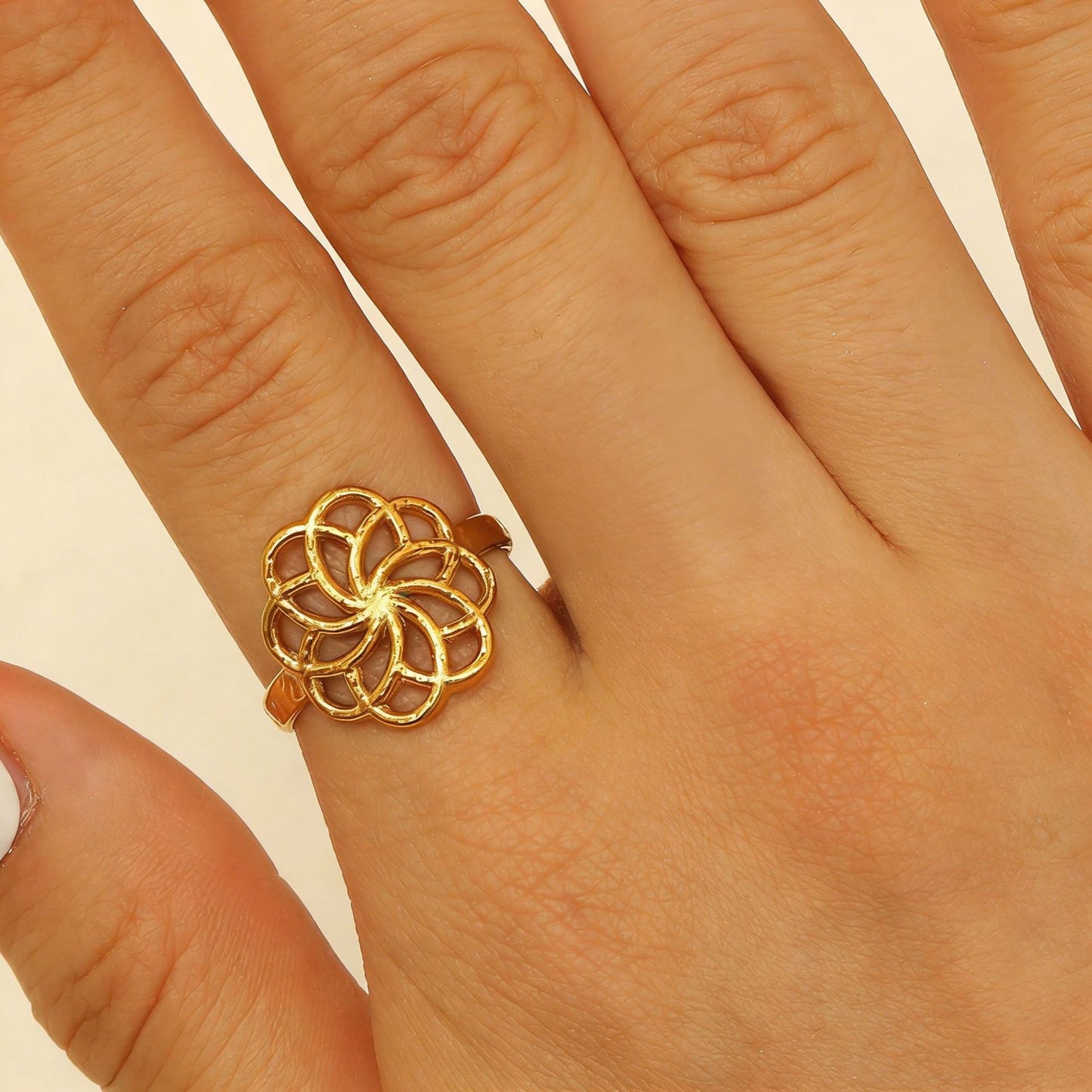 Steel Flower Leaf Female Exaggerated Personalized Hollow Ring