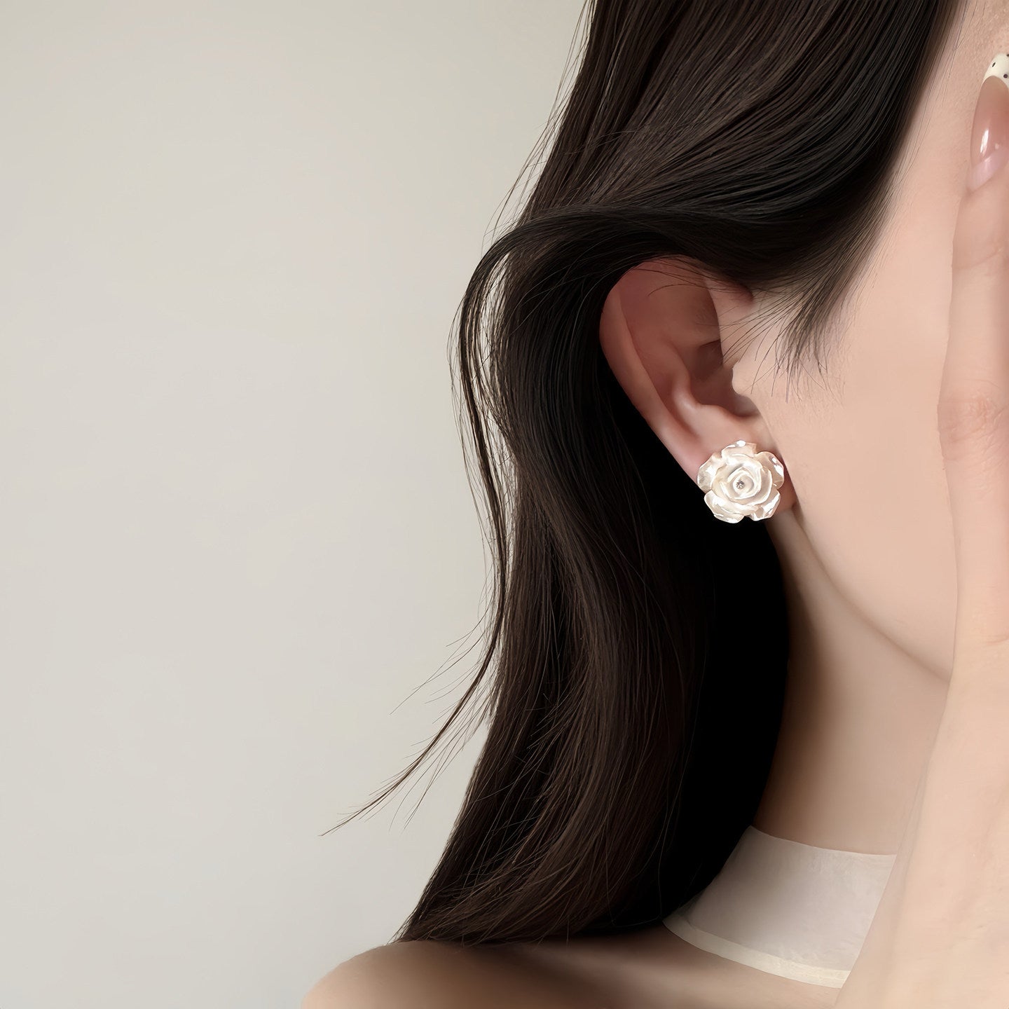 Female Fragrance Style Light Luxury High-grade Temperament Niche Korean Beautiful Earrings