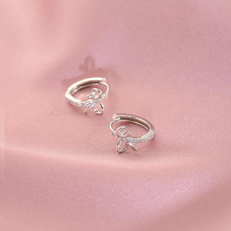 Luxury High-grade Twist Clip Geometric U-shaped Ear Buckle