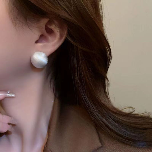 Simple Commute Design Niche Elegant Brushed Frosted Ball Stud Earrings