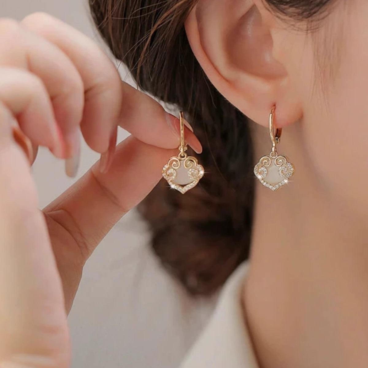 Women's For Auspicious Jade Chinese Cloud Retro Red Stud Earrings