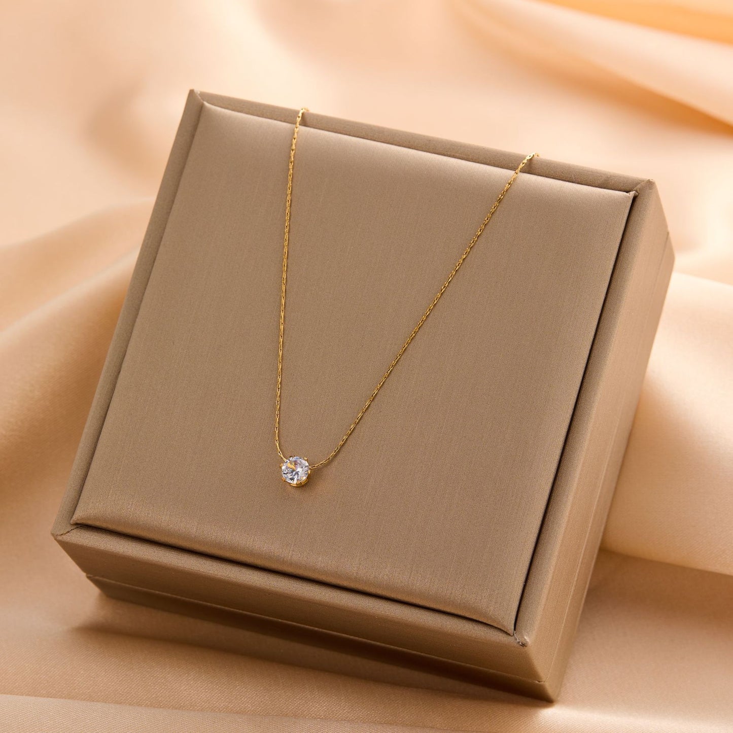 Women's Summer Diamond Titanium Steel For Light Luxury Clavicle Chain Necklaces