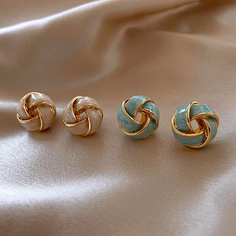 Women's Needle Simple Geometric Woven Ball Graceful Petite Earrings