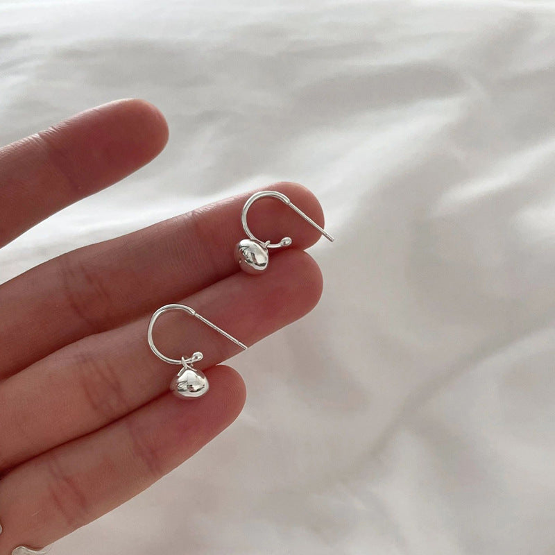 Women's Needle Small Bean High-grade Light Luxury Minority Summer Earrings