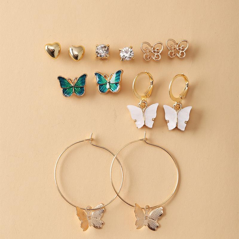 Women's Inlaid Pearl Creative French Retro Gold Ear Stud Earrings