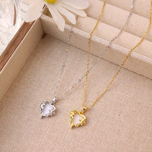 Personalized Three-dimensional Love Titanium Steel Female Niche Necklaces