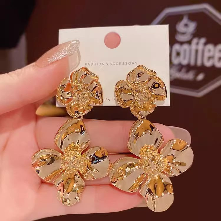 Women's Sier Needle Metal Hollow Flower For Trendy Graceful Rings
