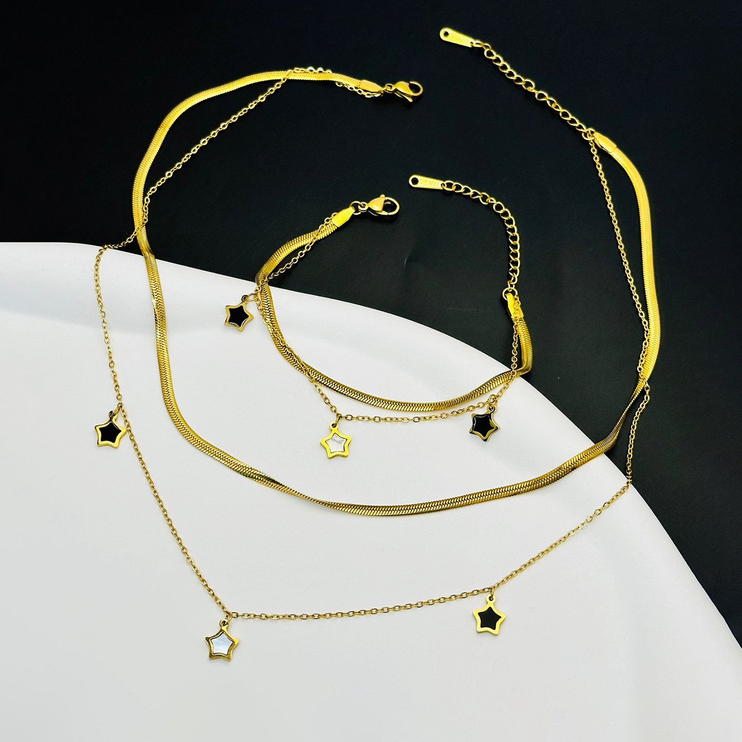 Women's Gold Light Luxury Design Simple Korean Necklaces