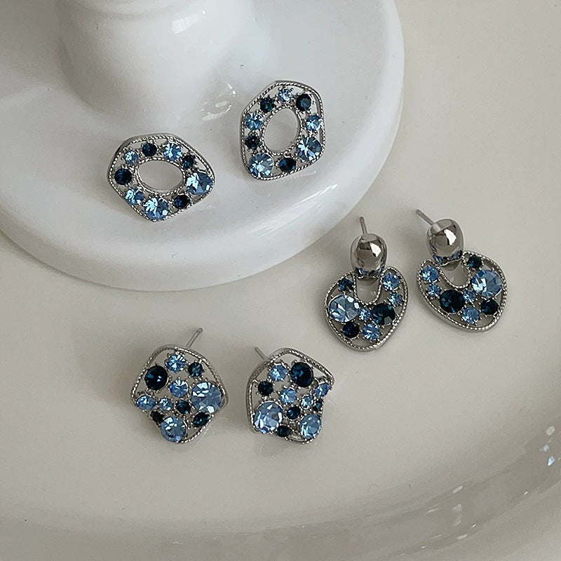 Women's Zircon Hollow Geometric Metal For Simple Fashion Trend Commuting Rings