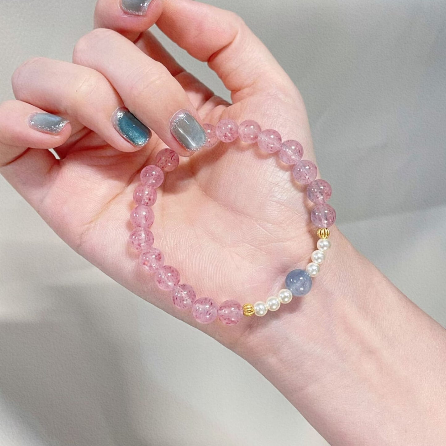 Late Artificial Crystal Couple Sense Female Heart Moonstone Design Strawberry Bracelets
