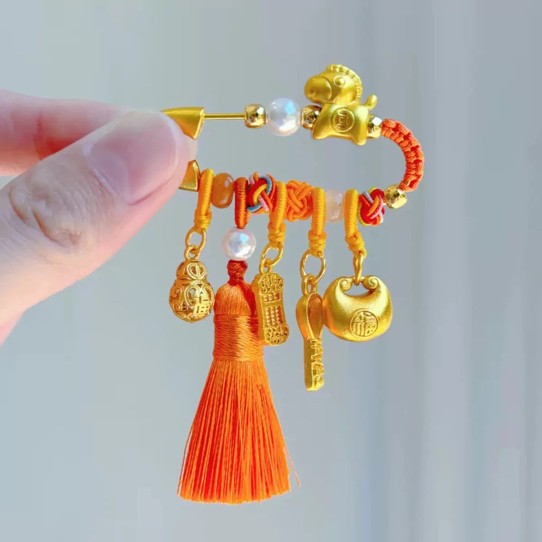 Creative Gifts Ma Jin Ranking Title Pin Brooches