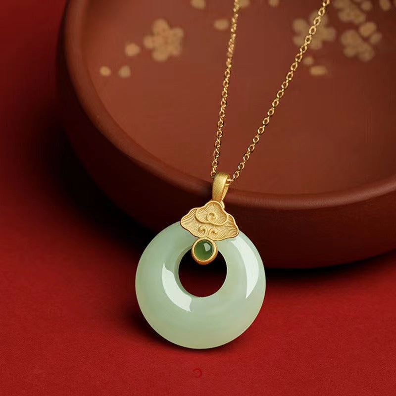 Female Imitation Jade Light Luxury Minority Necklaces