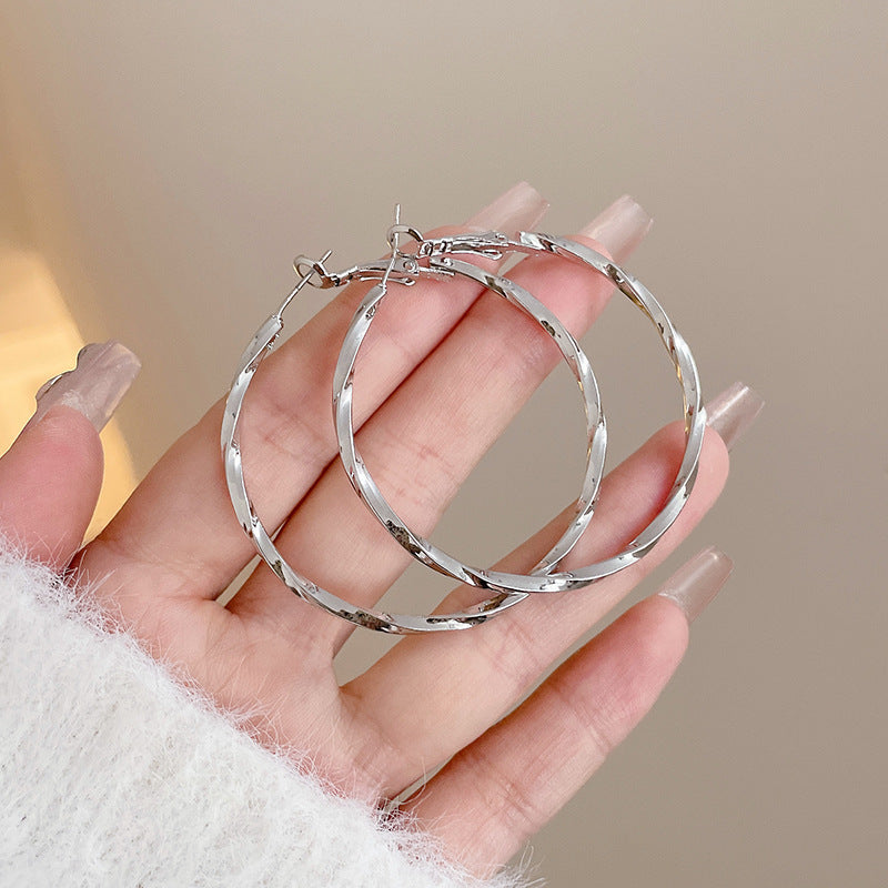 Women's Light Luxury Summer Fashion Stall Night Earrings