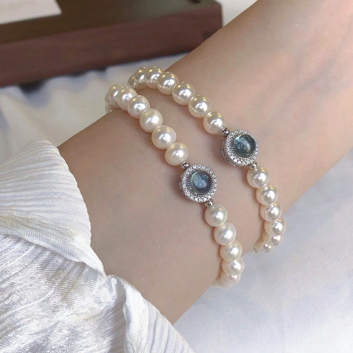 Entire Sterling Light Luxury Minority French Bracelets